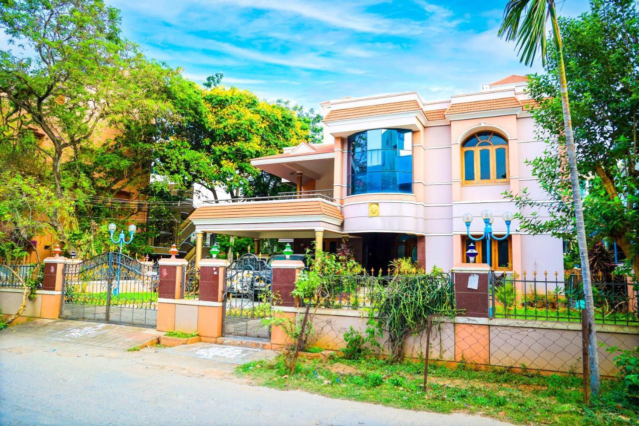 Divine Luxury Villa Tirupati Eksteriør billede