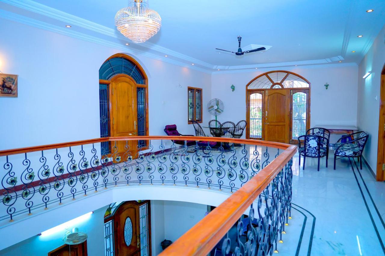 Divine Luxury Villa Tirupati Eksteriør billede